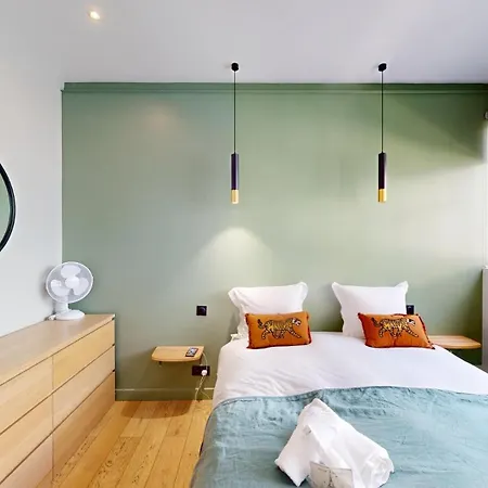 Bluestay 49 - De Charme Apartment